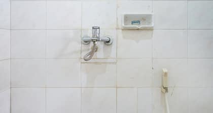 Luxury Twin Stay with Free WiFi and Parking