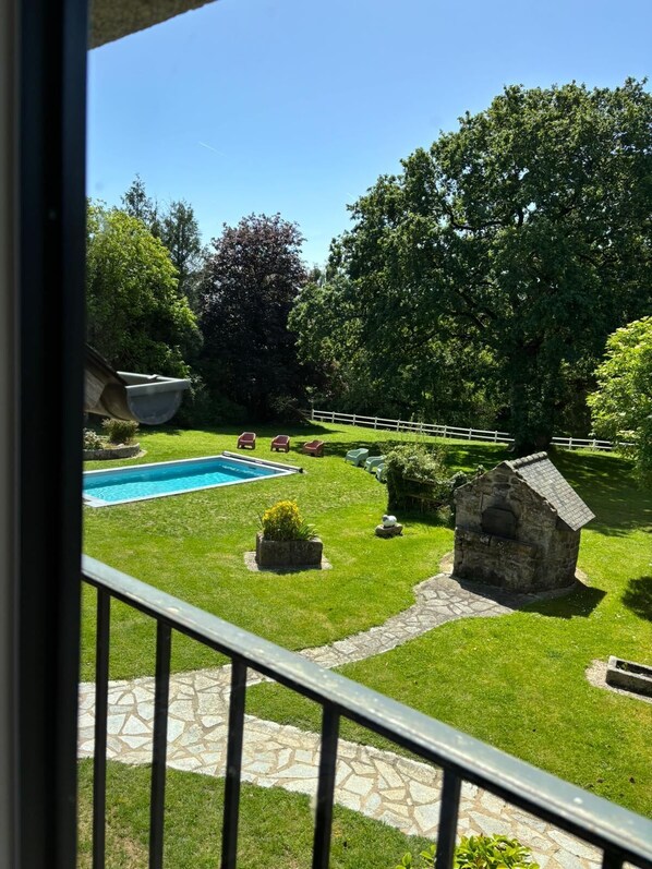 Property grounds - Large country house with swimming pool (Saint-Sauveur-des-Landes)