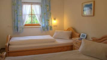 2 Schlafzimmer, Bügeleisen/Bügelbrett, kostenloses WLAN, Bettwäsche