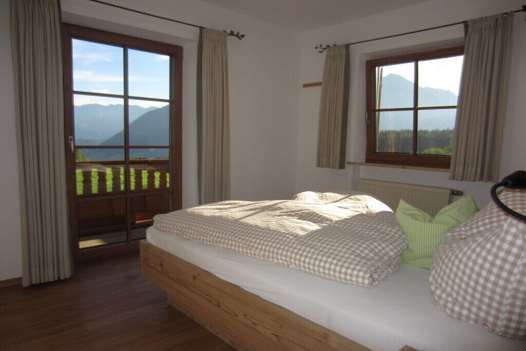 2 chambres, fer et planche à repasser, lit parapluie, Wi-Fi gratuit
