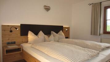 2 chambres, fer et planche Ă repasser, lit parapluie, Wi-Fi gratuit
