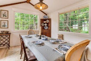 Dining - Pet-Friendly Charmer w/ Patios & Garden in Tryon! (Tryon)