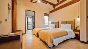 Premium bedding, down duvets, minibar, blackout curtains