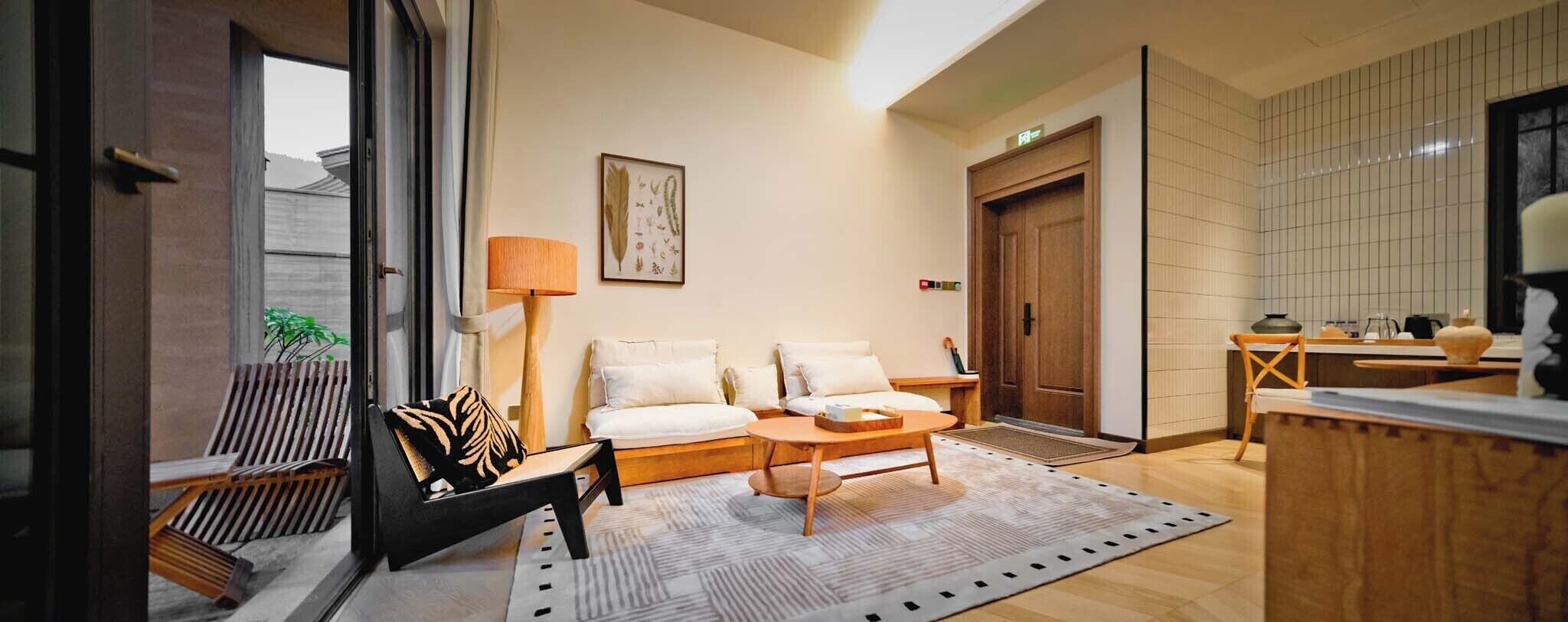 Luxury Villa, Hill View | Living room