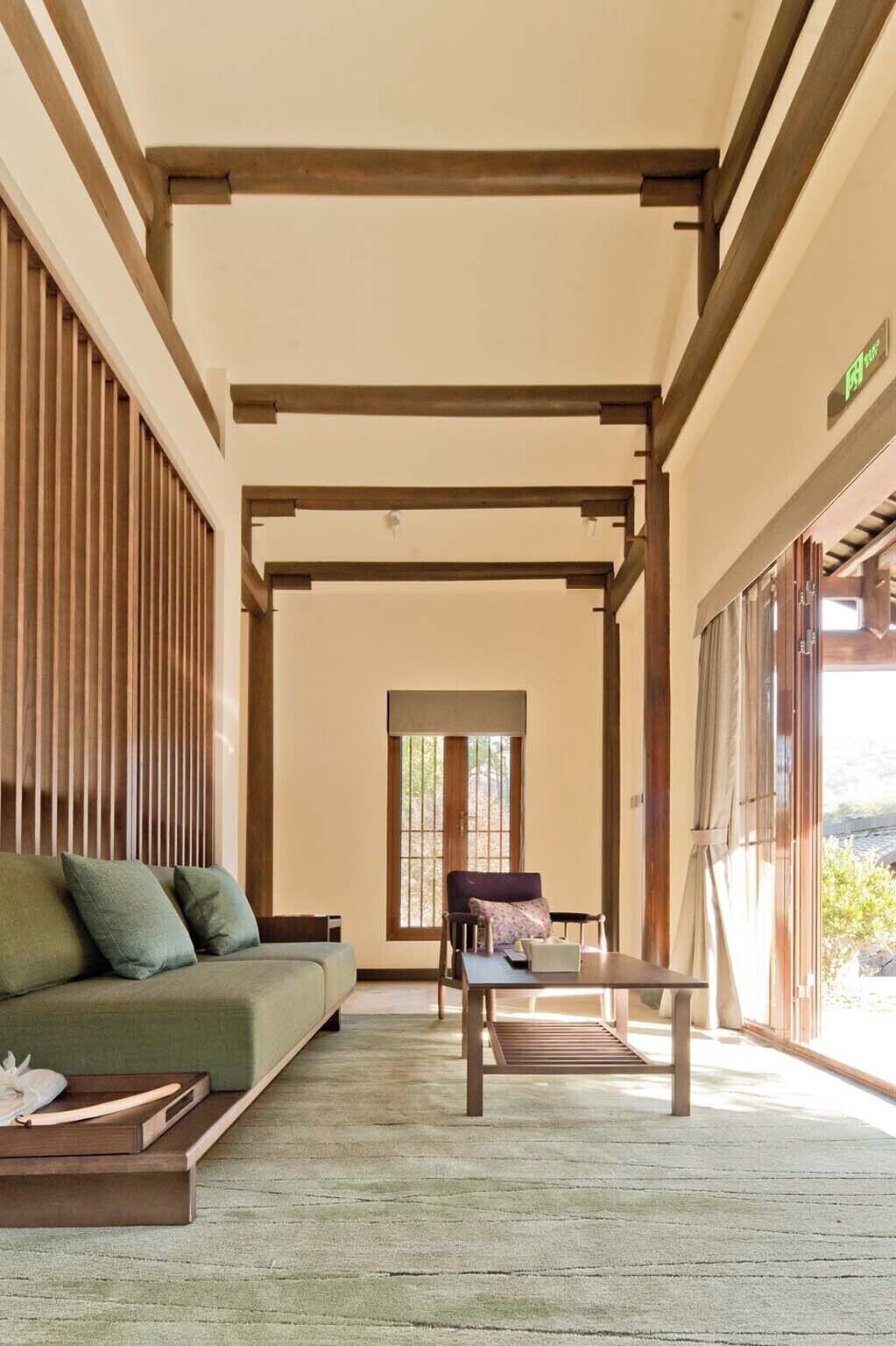 Senior Villa, Hill View