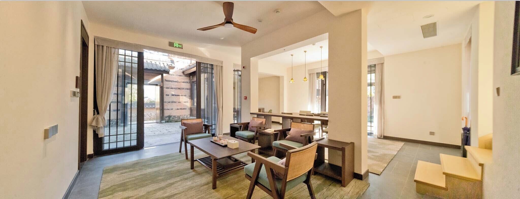 Superior Twin Room, Hill View