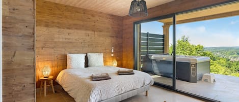 WiFi, bed sheets