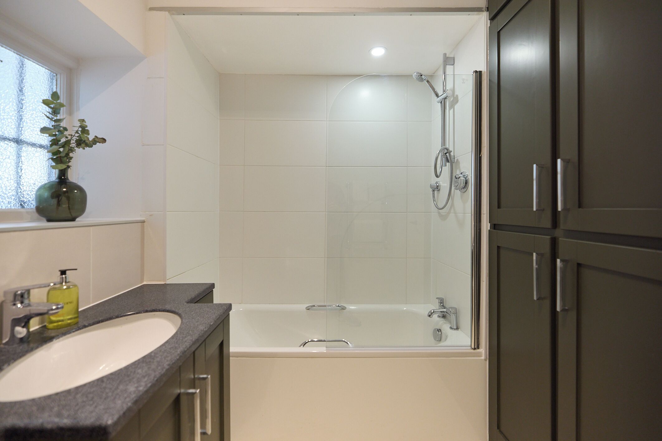 Apartment, Terrasse | Badezimmer
