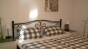 1 Schlafzimmer, kostenloses WLAN, Bettwäsche