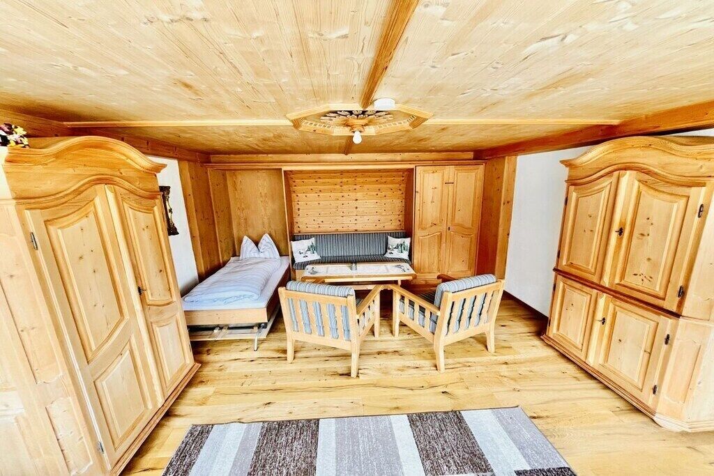 1 bedroom, travel cot, free WiFi, bed sheets