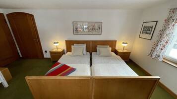 Desk, iron/ironing board, free WiFi, bed sheets