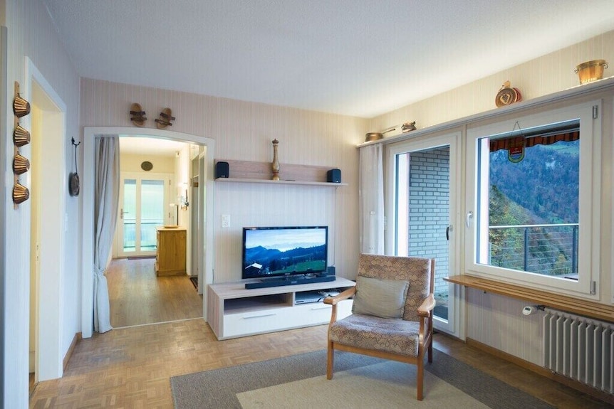 Ferienhaus In Vitznau Mit Schwimmbecken - Emmetten