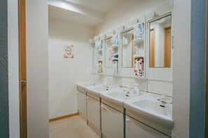 Standard Shared Dormitory, Non Smoking, Shared Bathroom | Bathroom - unito light SHIMBASHI (Minato City)