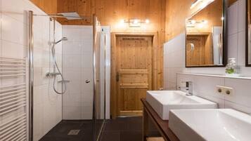 Dusche, Haartrockner