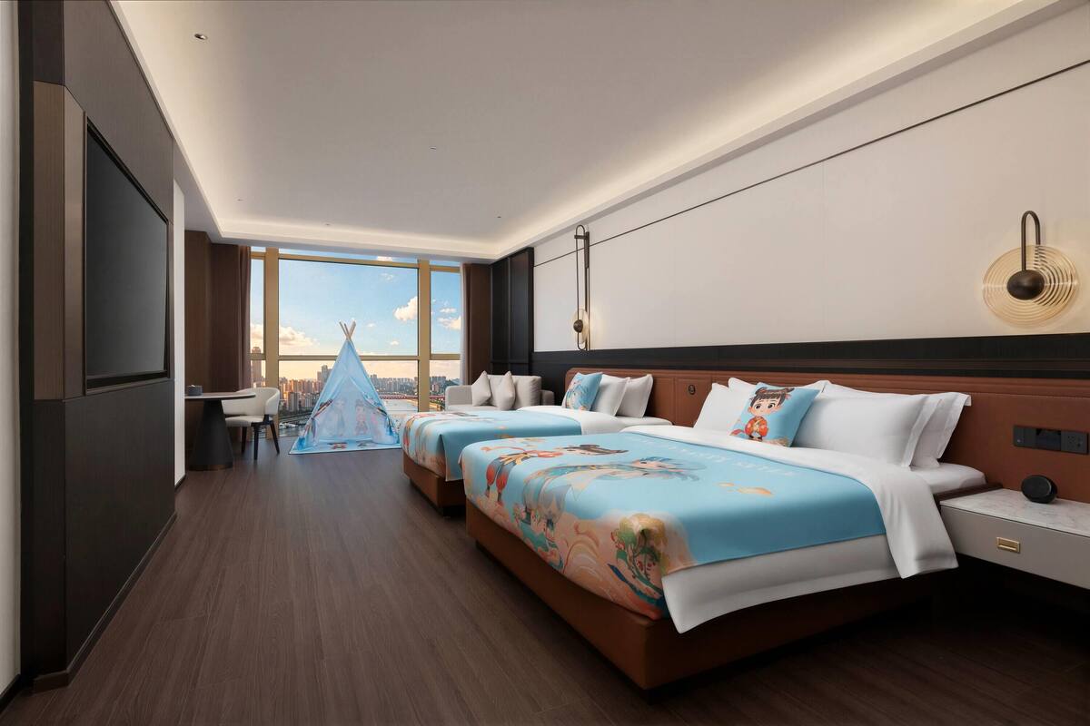 Family Room, Multiple Beds, Non Smoking