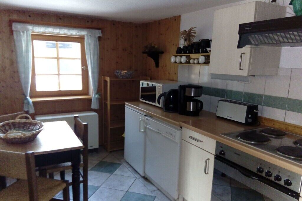 Kühlschrank, Herdplatte, Geschirrspüler