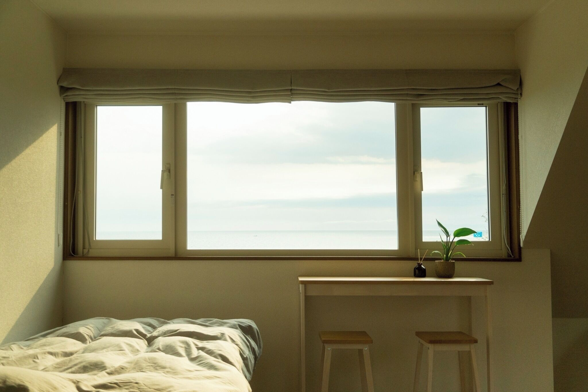 Desk, iron/ironing board, free WiFi, bed sheets