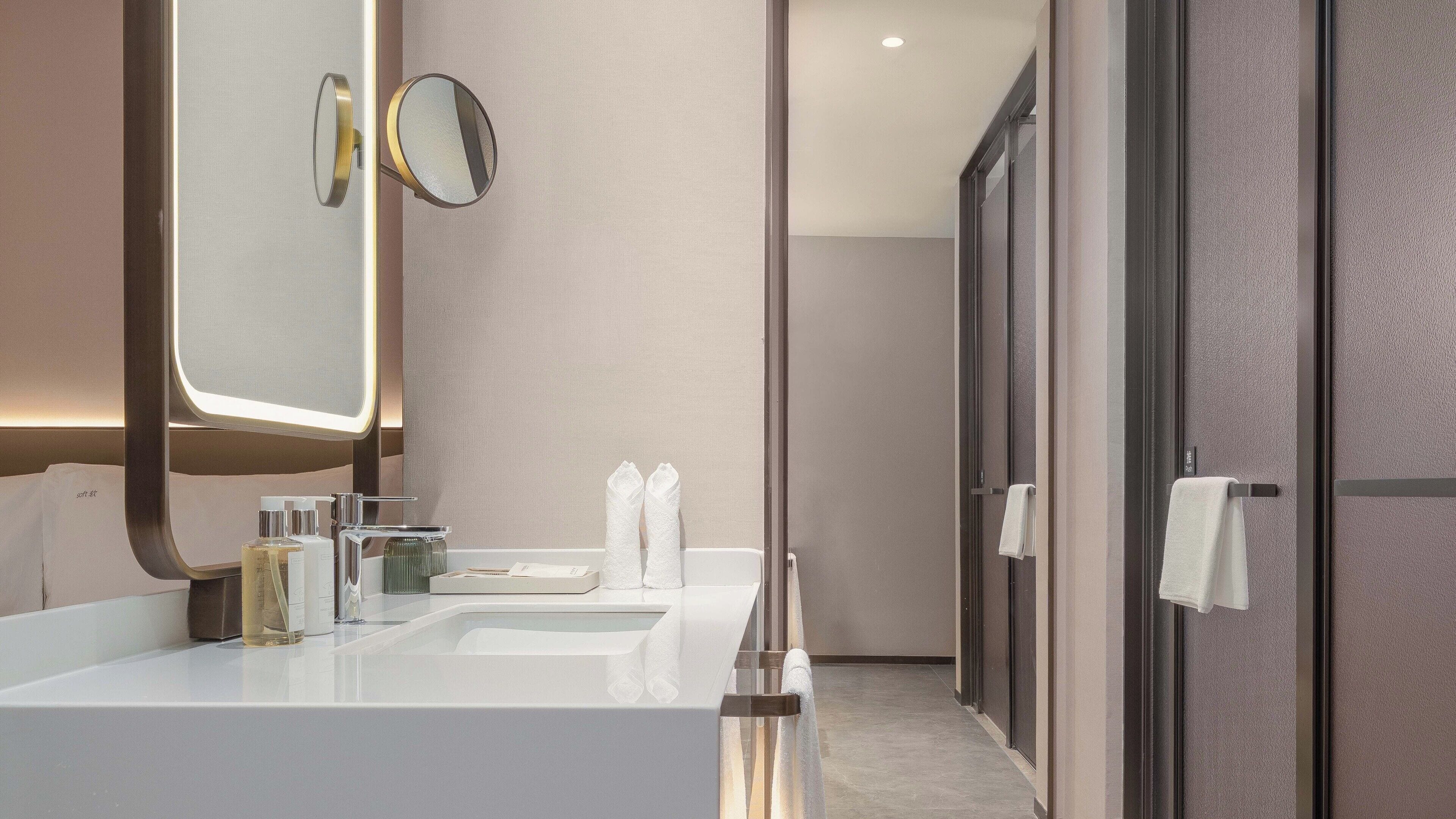 Premium Room (Kid Theme) | Bathroom | Hair dryer, bathrobes, slippers, towels