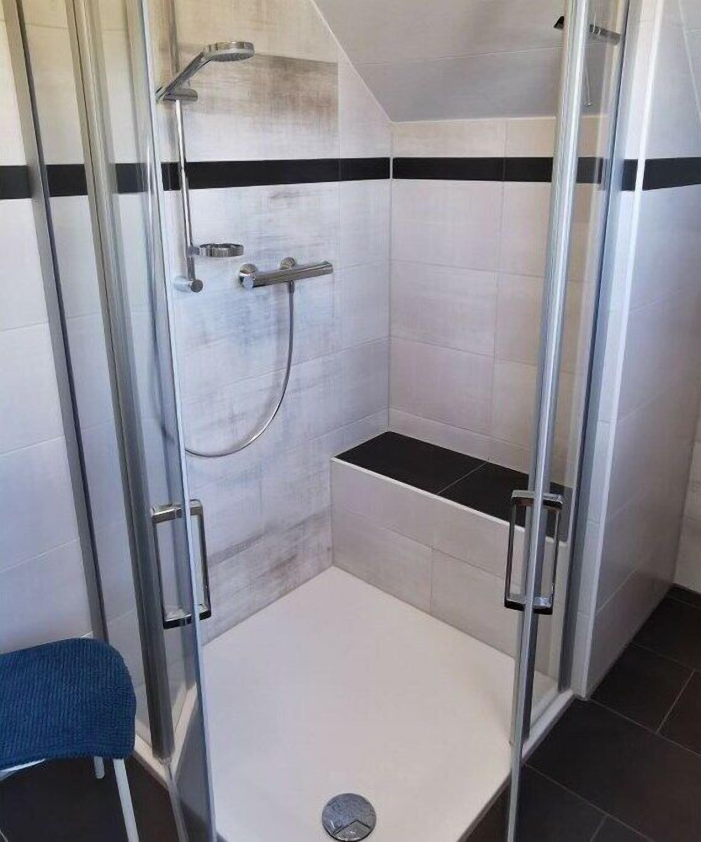 Dusche, Haartrockner