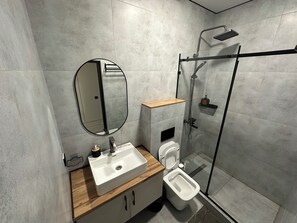 Zweibettzimmer | Badezimmer