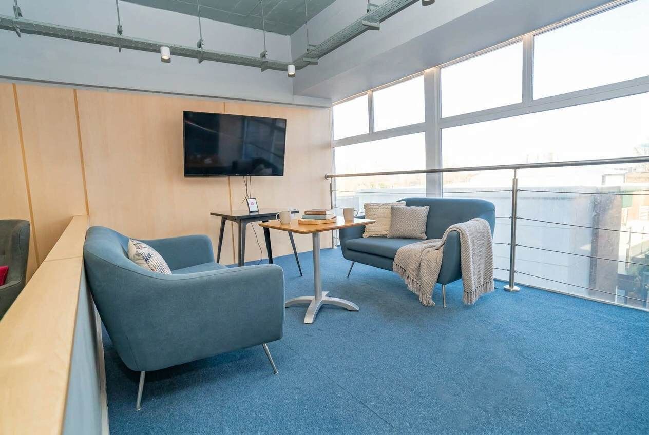 Central Coventry Budget Studio W Gym & Games Room - Coventry