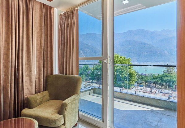 Room - Hotel Saathviik99 (Tehri)