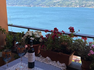 Jager apartment with lake view in Verbania