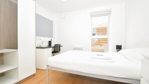 Uklassifisert bilde, 3 av 18, knapp