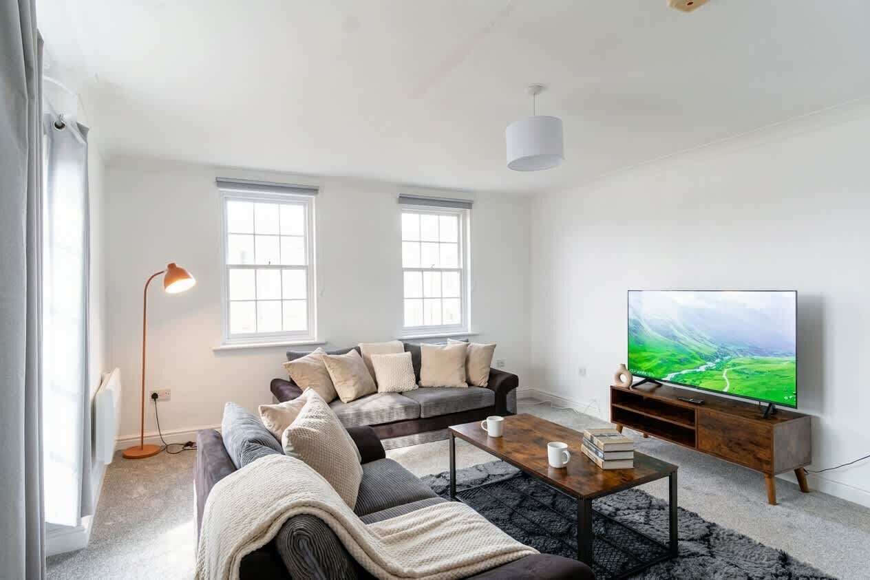 TV, offices
