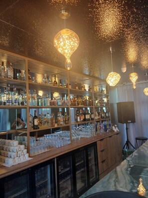 Bar (en la propiedad)