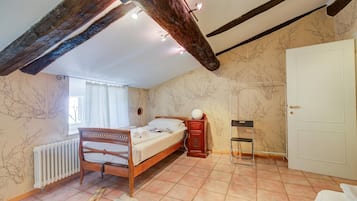 Standard Villa, 3 Bedrooms, 2 Bathrooms (Villa Lake View With BBQ) | 3 bedrooms