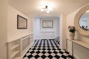 Apartment, Patio | Interior - Brass & Shaker Clapham (London)