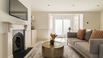 Leilighet, terrasse | Oppholdsområde