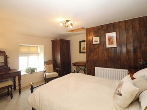 Room - BARGATE COTTAGE, family friendly, with open fire in Castleton (Hope Valley)