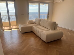 Living area - Magnificent sea view apartment on the Monaco border (Roquebrune-Cap-Martin)