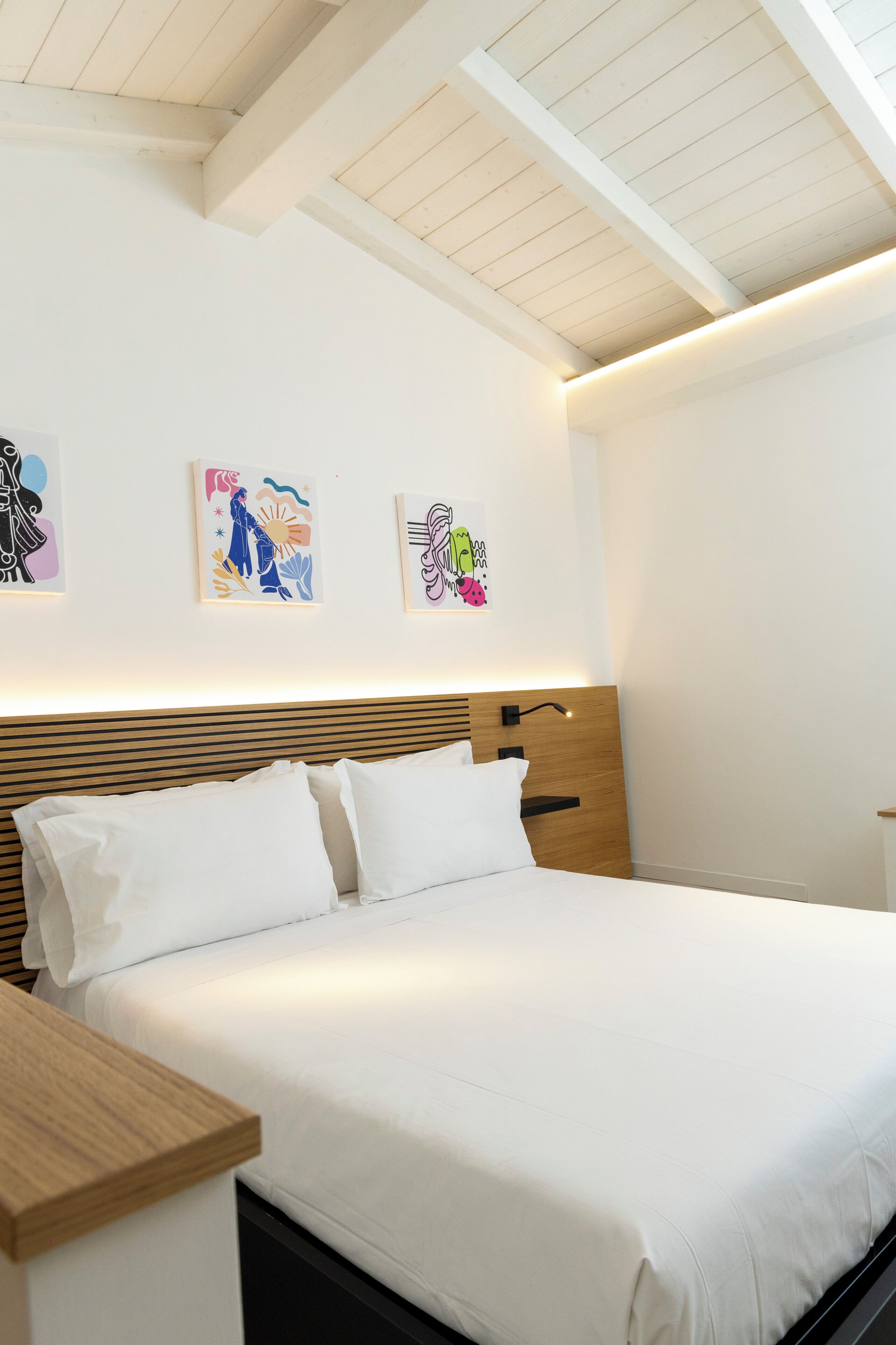 Superior Duplex, 1 Double Bed with Sofa bed, Balcony, City View | Capsule