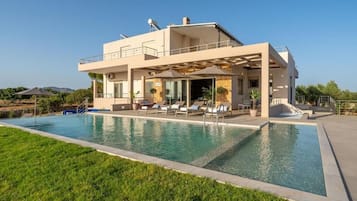 Piscina interna
