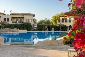 Pool - L12 Adjacent to Aphrodite Hills- Pool & Terrace (Kouklia)
