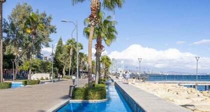 74 Prokymea - Steps from the Sea, Downtown