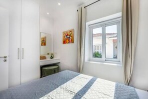 Interior - Olga Apt 1 - 1bdr apartment on ground floor (Limassol)