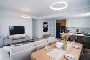 Interior - Mira Paphos - 2bdr Apartment with Private Terrace (Pafos)