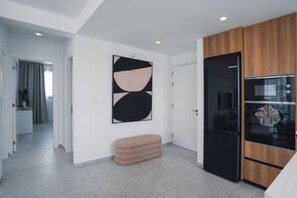 Interior - Mira Paphos - 2bdr Apartment with Private Terrace (Pafos)