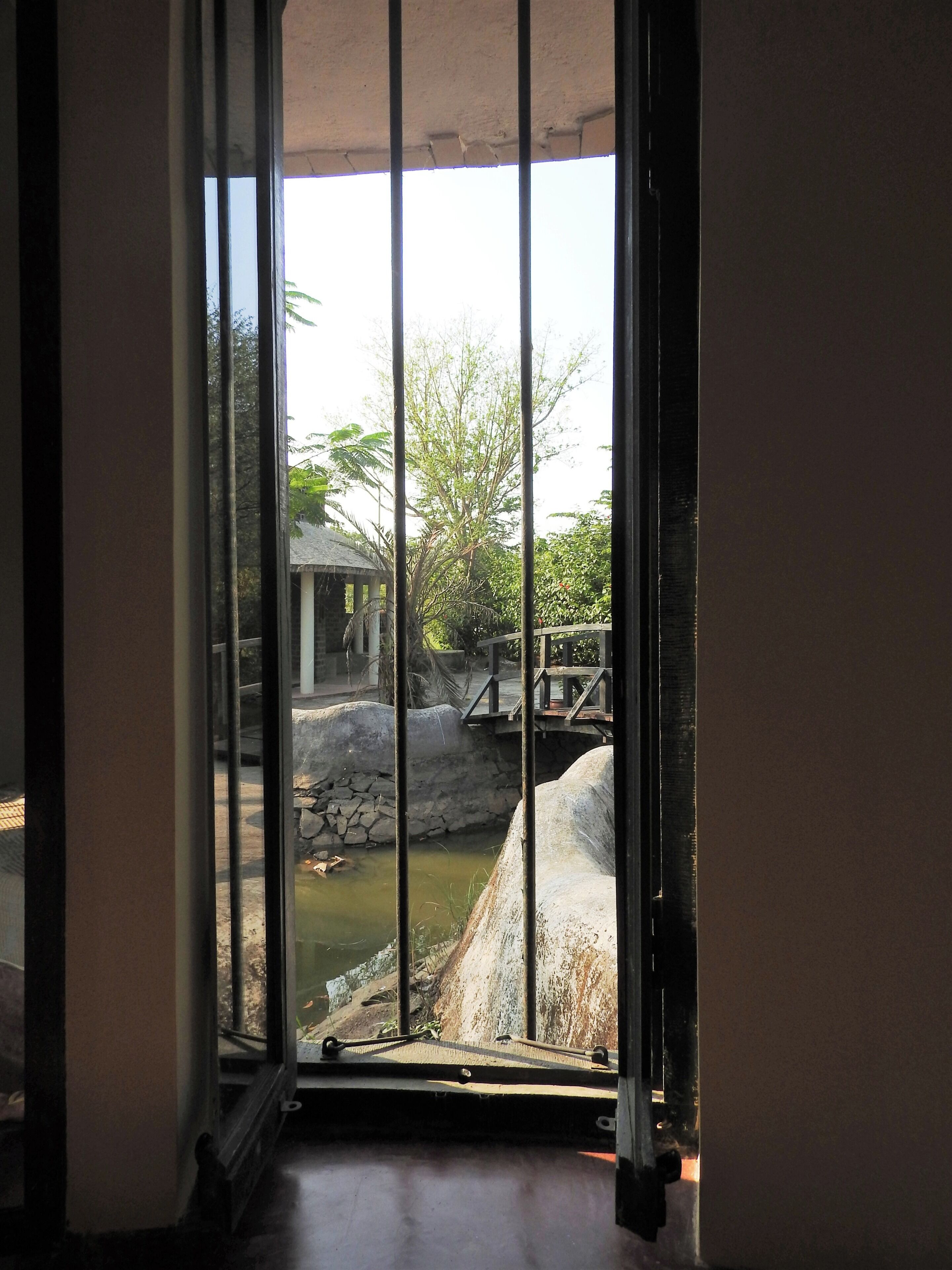 Bungalow, Blick auf den Innenhof | Innenbereich