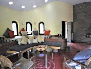 Bungalow, Courtyard View - Misty Falls (Kamshet)