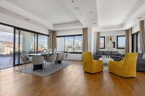 Interior - 301 Sfiggos- Large Terrace & Rooftop Communal Pool (Limassol)