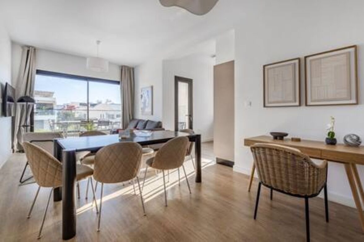 201 Piliou Large Balcony & Shared Rooftop Pool - レメソス