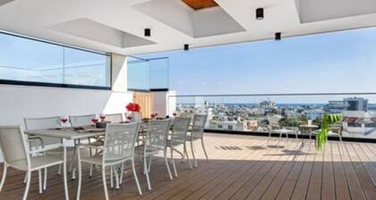 Piliou Premium Studio- Large Terrace and Communal