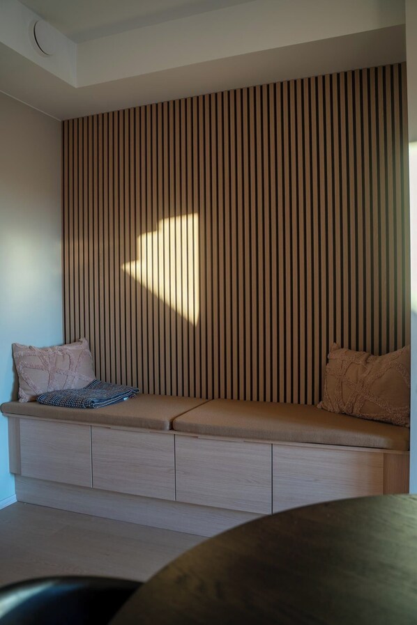 Interior - Modern apartment with balcony and view (Trøndelag)