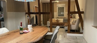 Attractive detached house with hot tub
