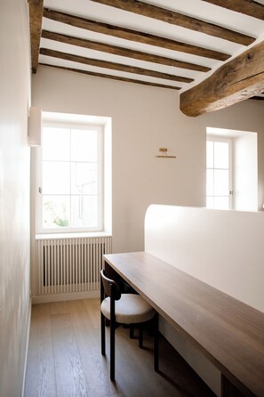 Interior - Vrbo Property (Rochefort-en-Yvelines)